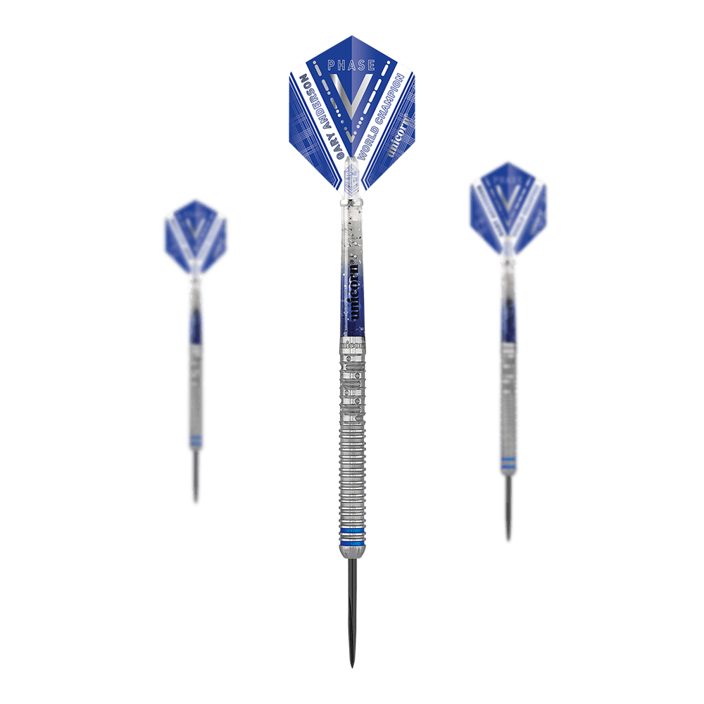 Das Bild zeigt drei Steeldarts des Modells "Unicorn W.C. Gary Anderson Phase 5". Die Darts haben blaue Flights und silberne Griffe mit eingraviertem Muster.